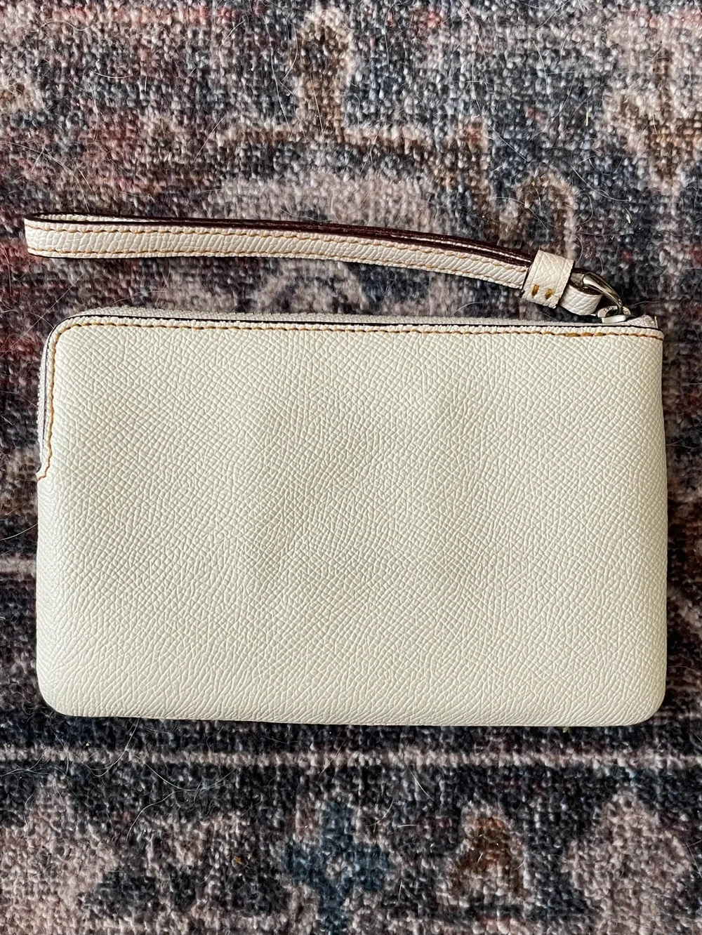 Disney x coach Mickey/minnie signature corner zip wristlet white leather pre own